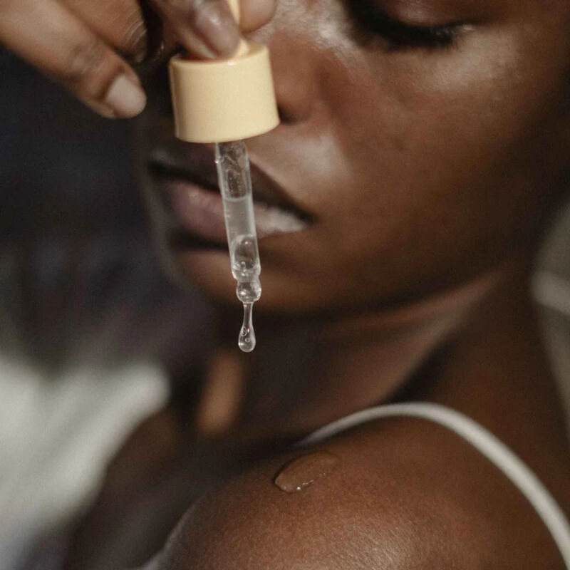 BIJOUX - GOTAS DE MASAJE ÍNTIMO REVITALIZANTES INDISCRETS