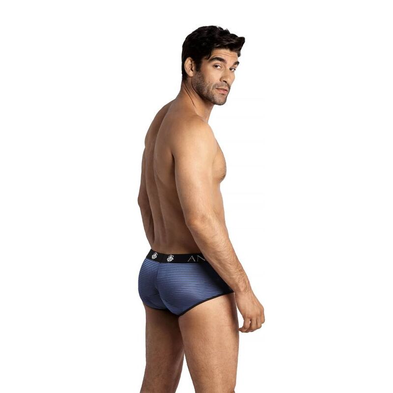 ANALES DE HOMBRES - BREVE NAVAL M