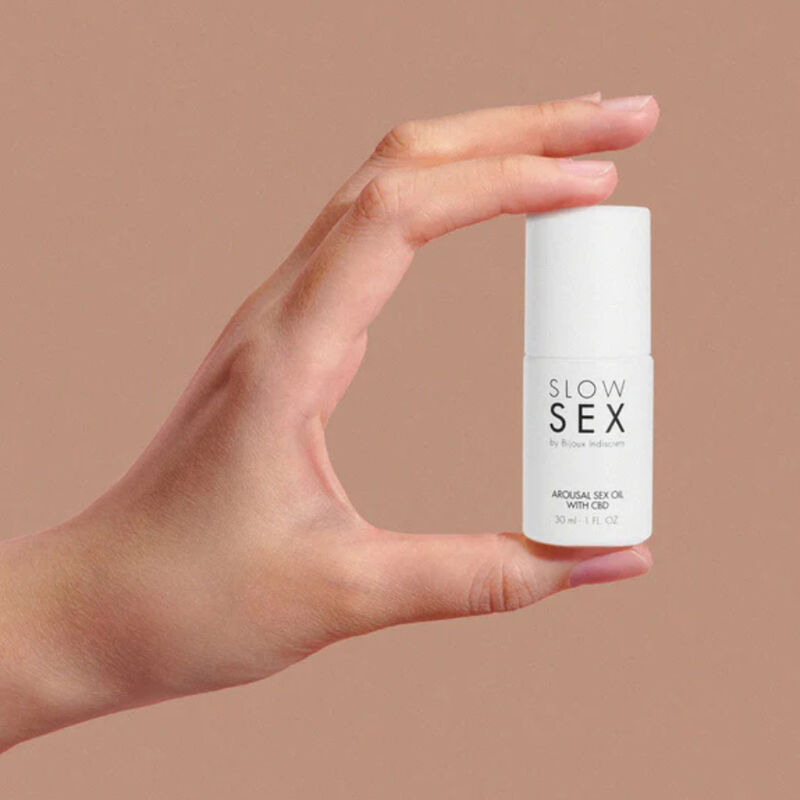 BIJOUX - ACEITE DE MASAJE SEXUAL CBD SLOW SEX 30 ML