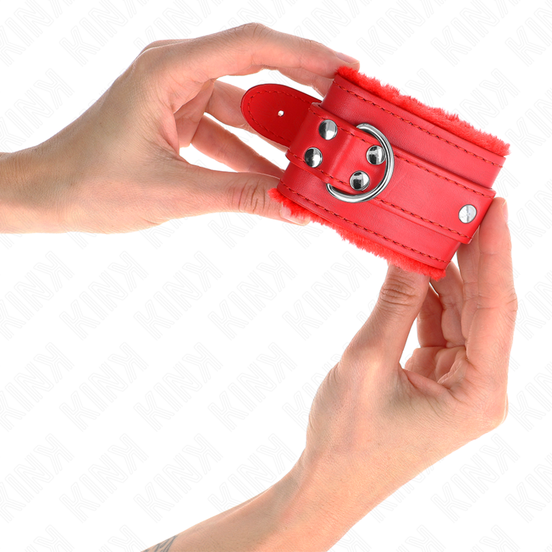 KINK - MUÑECAS CON FORRO DE CUERO ROJO Y CINTURÓN AJUSTABLE ROJO 17-29 CM X 6 CM