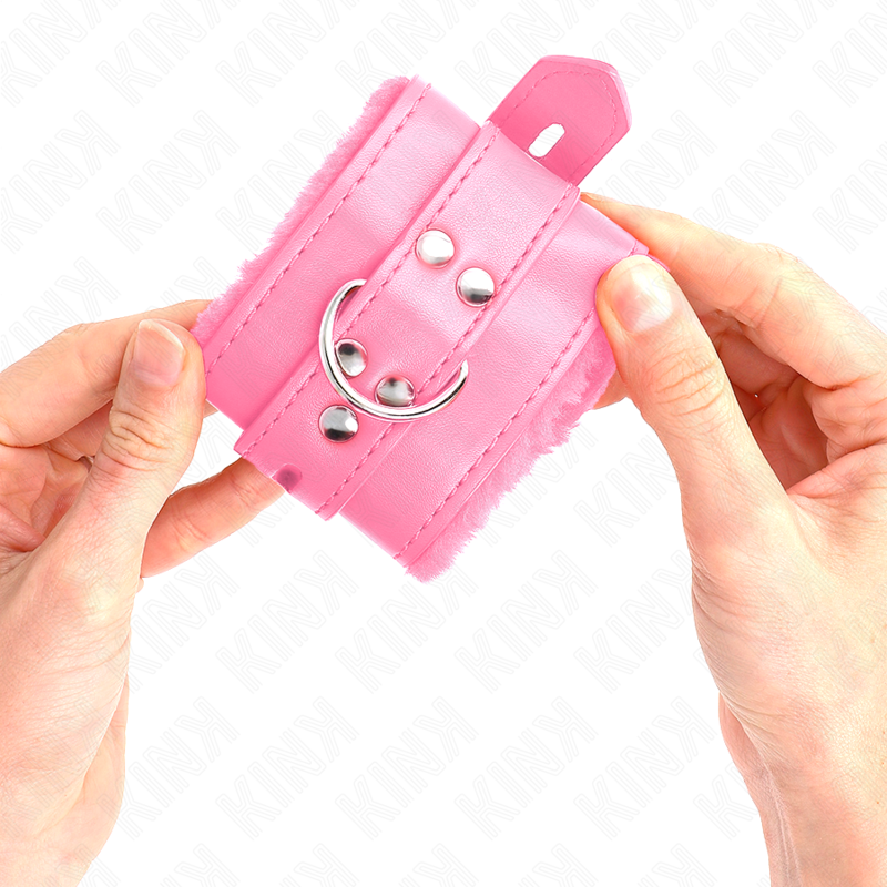 KINK - MUÑECA CON FORRO DE CUERO CON AGUJEROS CUADRADOS COLOR ROSA Y CINTURÓN AJUSTABLE COLOR ROSA 17-29 CM X 6 CM