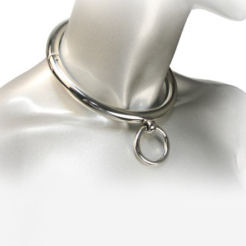 COLLAR BDSM DE METAL DURO CON ANILLA 10CM